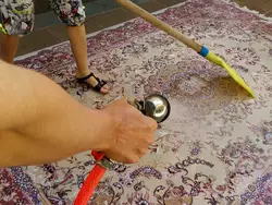 Come lavare il tappeto a mano